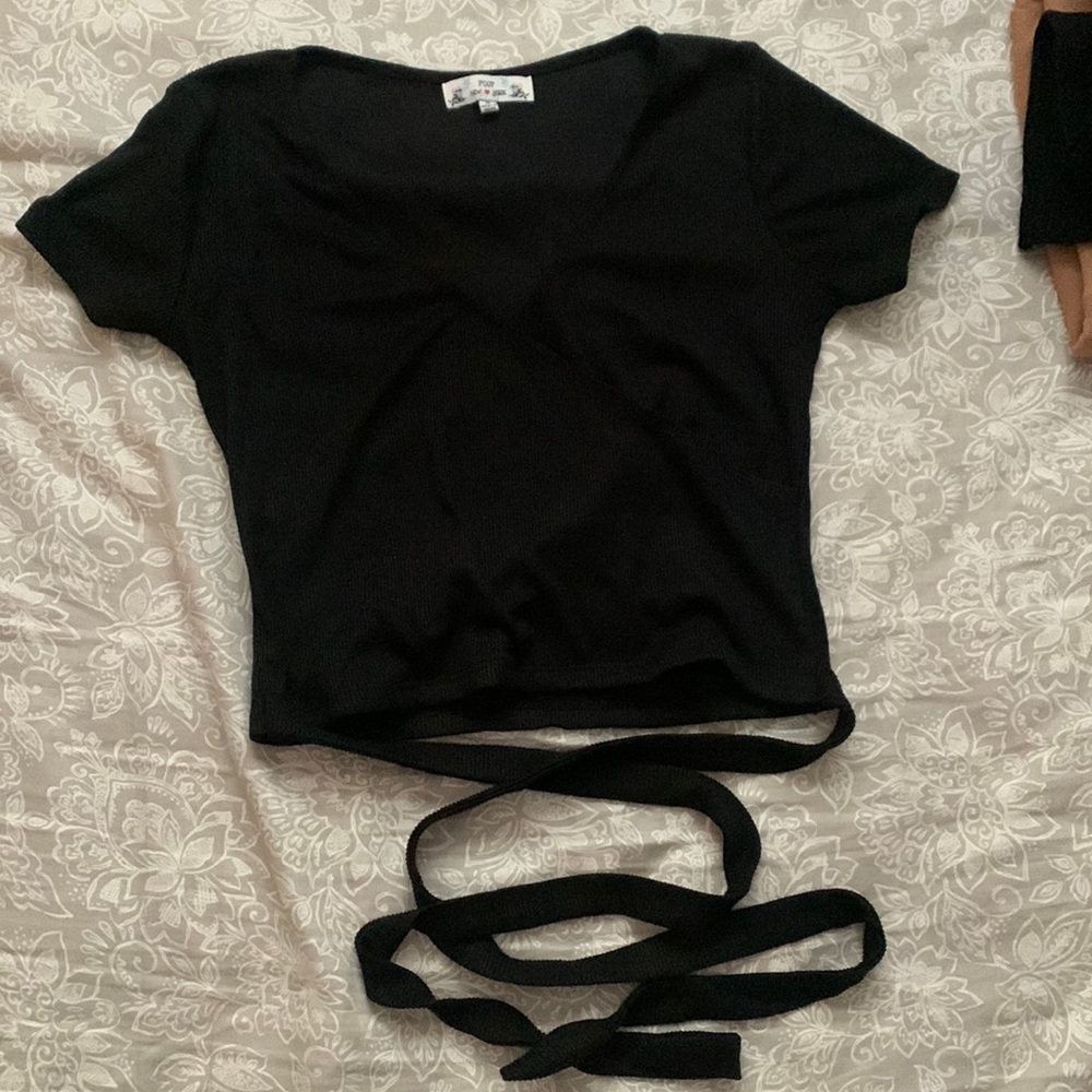 NWOT Black Wrap Around Top